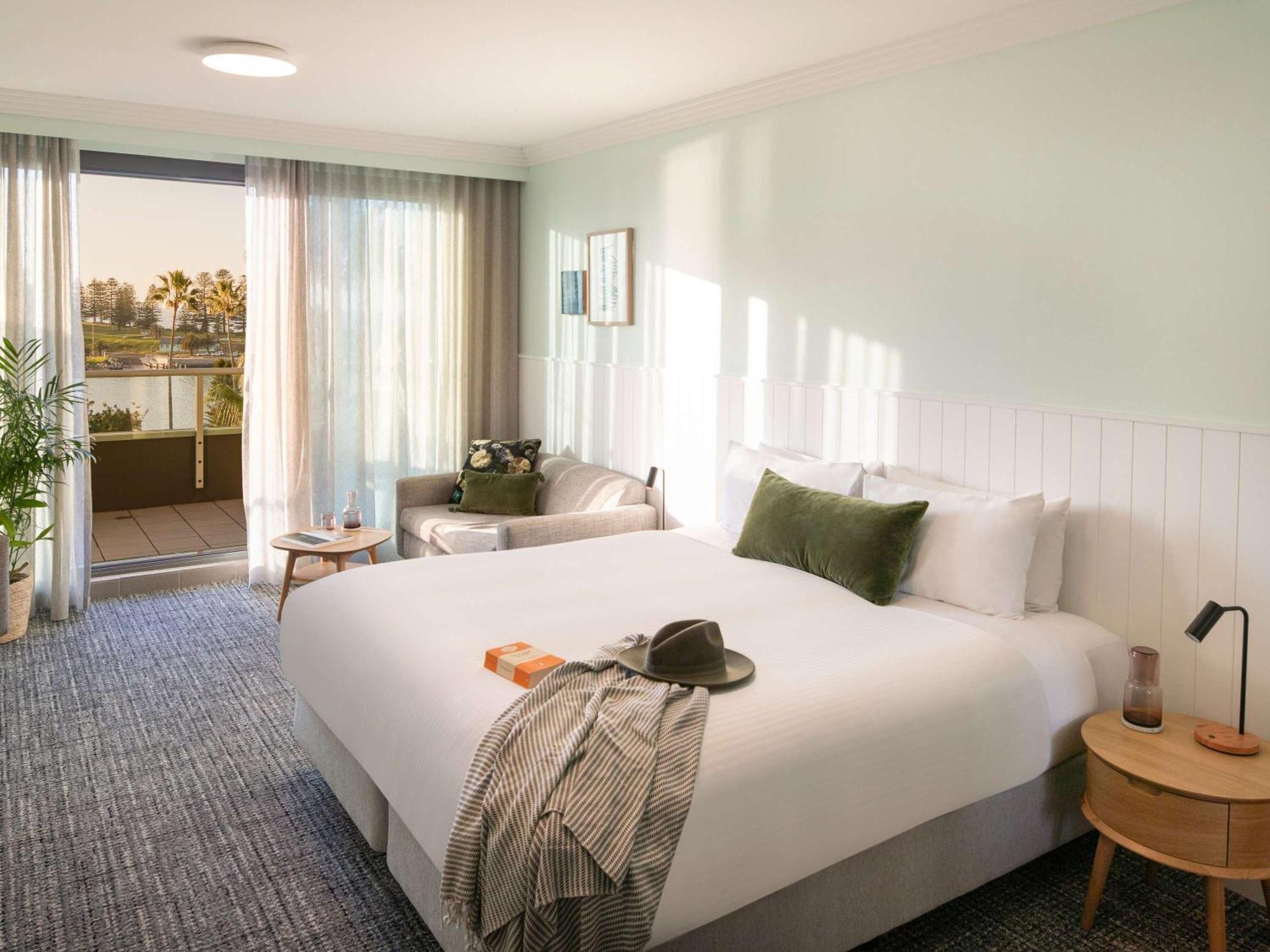 เดอะเซเบล แคร์น ฮาร์เบอร์ ไลต์ Hotel ไคแอมา ภายนอก รูปภาพ